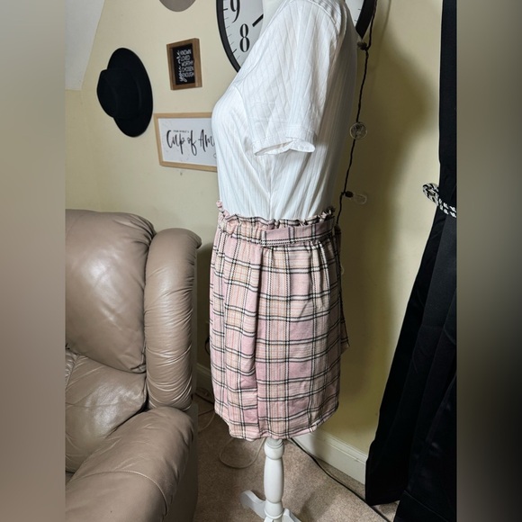 Ultra Flirt brand Plaid Button-Front Skirt in Pink with attached top dress - Picture 4 of 10
